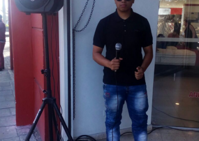 7 carrosvalla.com Carros Valla Locución Agencia BTL Entrega y Exhibición de publicidad.  Sonido profesional, Iluminación, Carpas, Tarimas, Pantallas LED.